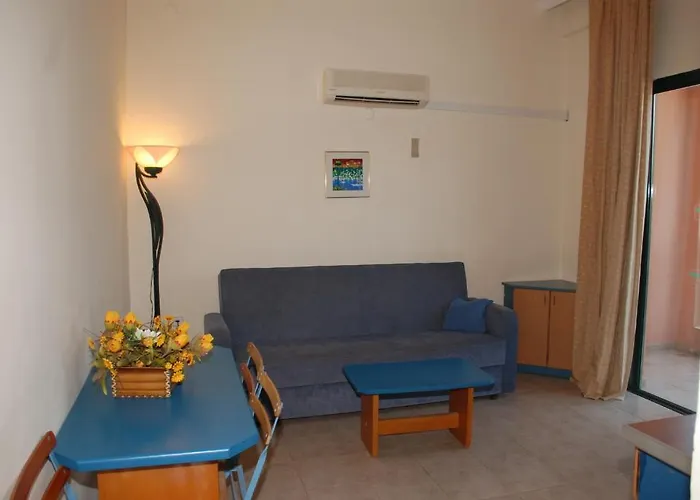 Club Meridmar Armutalan